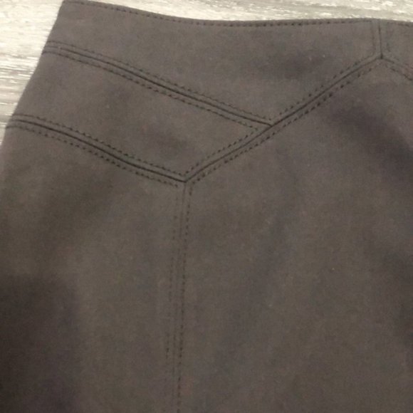 elie Tahari Dark Brown Structured Pencil Skirt, 4 - Picture 2 of 12